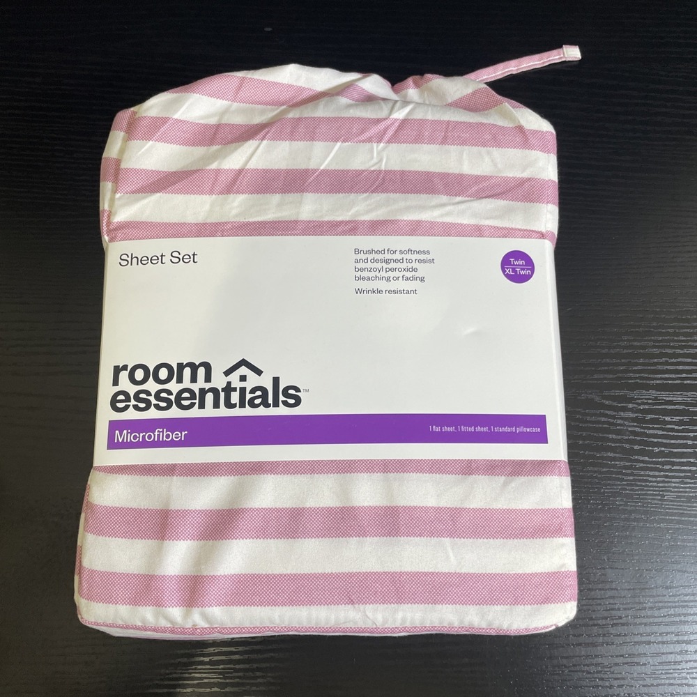 Room Essentials Twin Sheet Set 3pc Pink Striped- New!